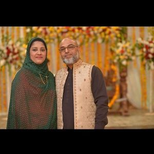 Meet your Posher, Amina